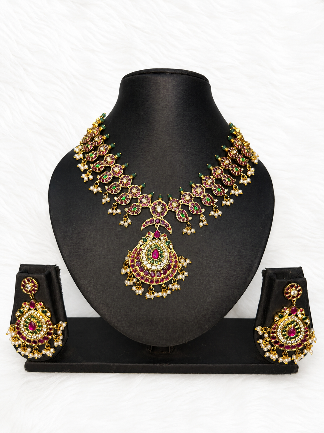 Antique Gold Temple Necklace Set