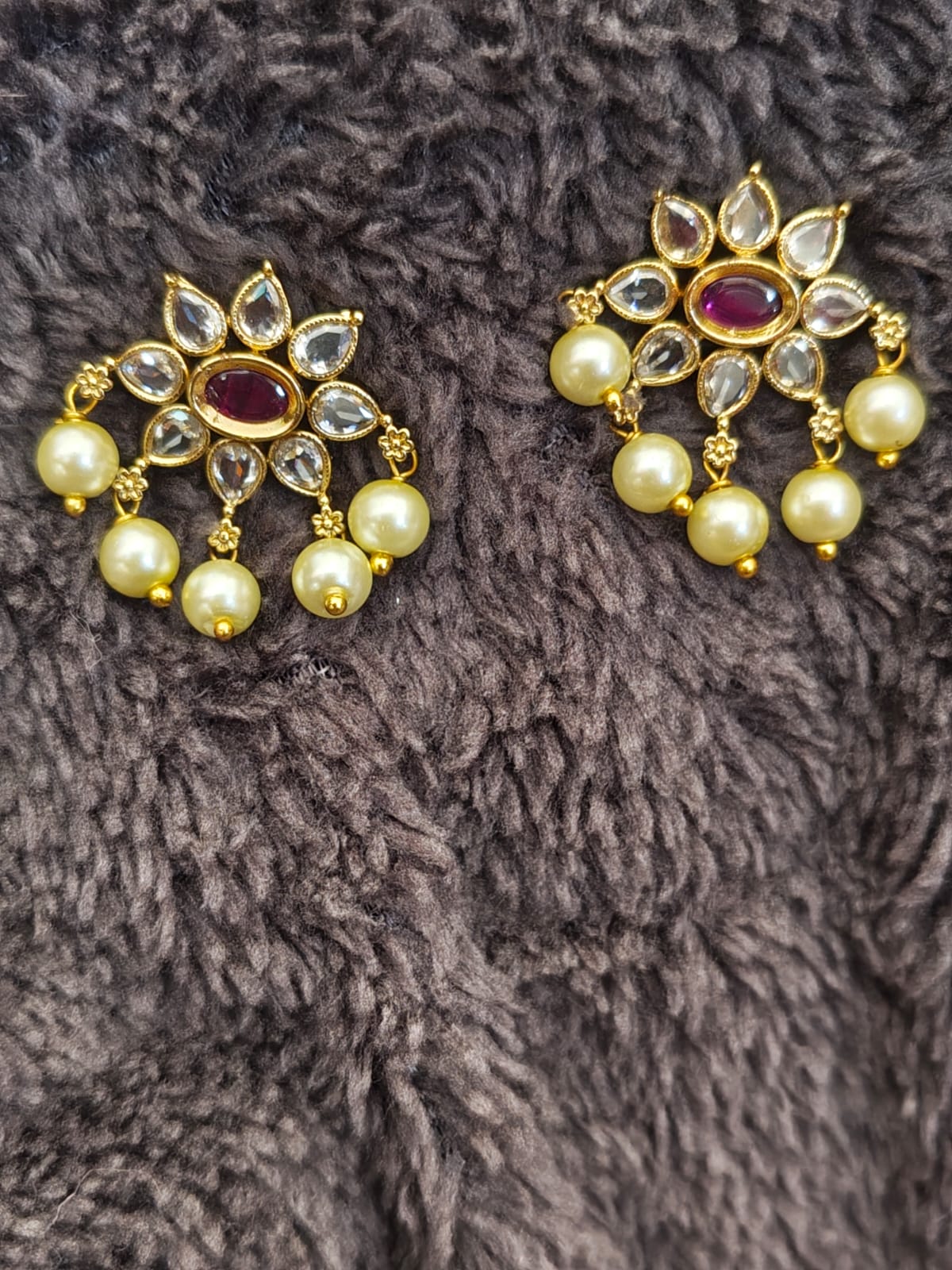 Kundan Pearl Choker Set